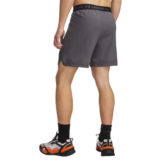 Pantaloncini - UA Vanish Woven Shorts da uomo 15 cm