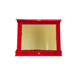 Targa in alluminio color oro cm 18 x 13 con astuccio in velluto rosso